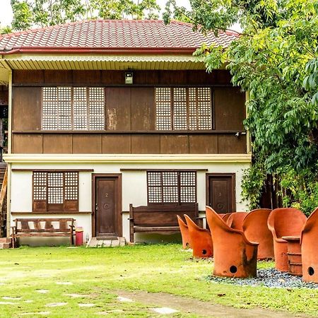 Grand Octagon Resort Laoag Exterior foto