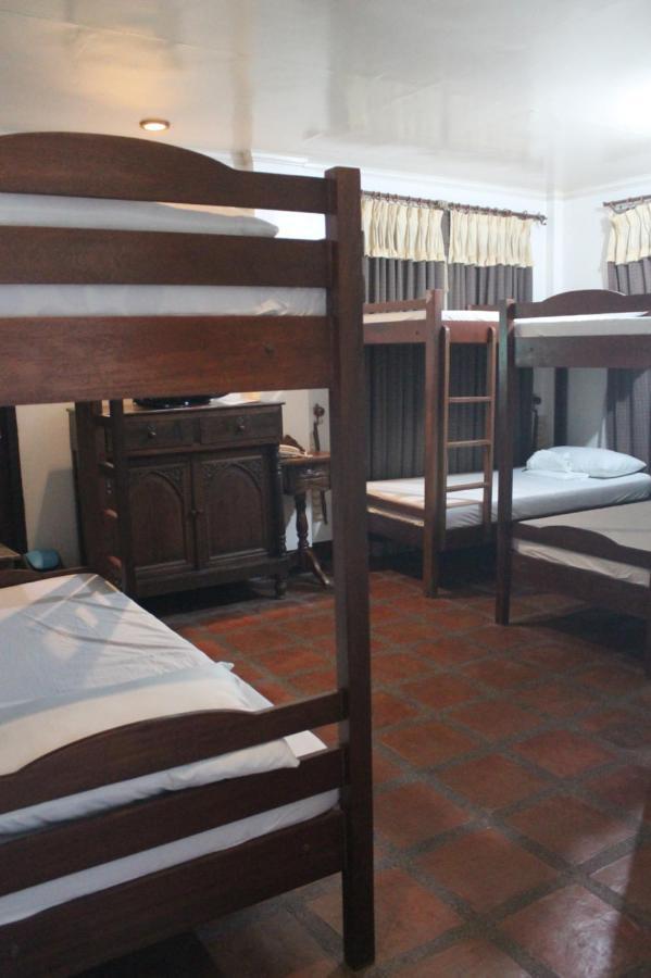 Grand Octagon Resort Laoag Exterior foto